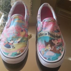Van's Walt Disney Alice in Wonderland sneakers